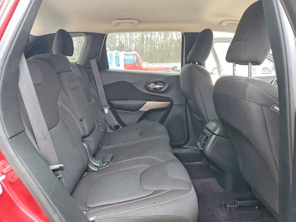 2017 JEEP CHEROKEE LATITUDE 4X4