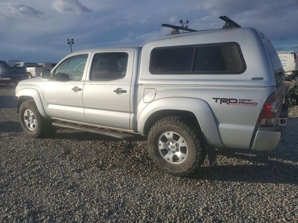 2012 TOYOTA TACOMA