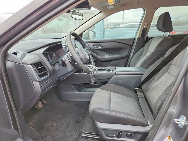 2024 NISSAN ROGUE SV — DENT