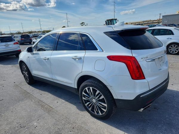 2018 CADILLAC XT5 Premium Luxury
