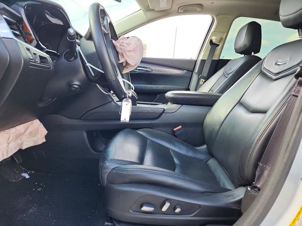 2018 CADILLAC XT5 Premium Luxury