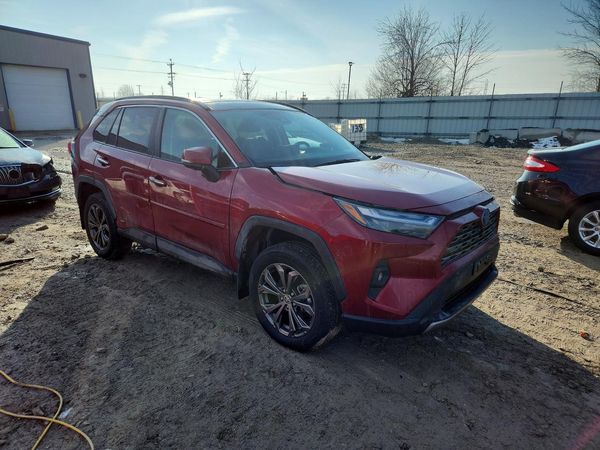 2024 TOYOTA RAV4 Limited