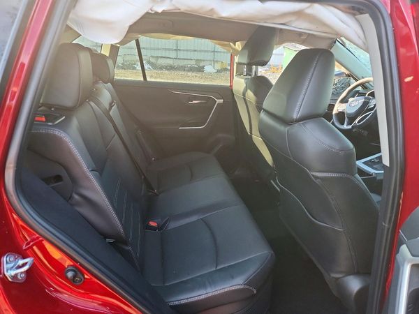 2024 TOYOTA RAV4 Limited