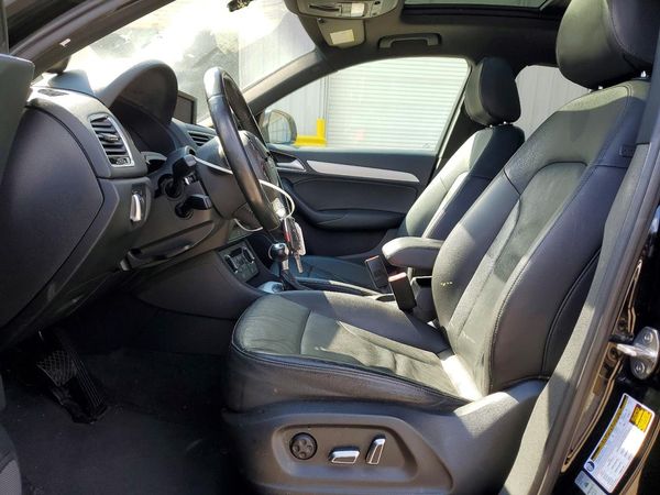 2017 AUDI Q3