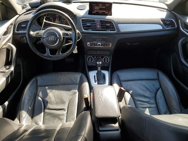 2017 AUDI Q3