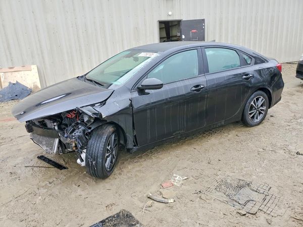 2022 KIA FORTE