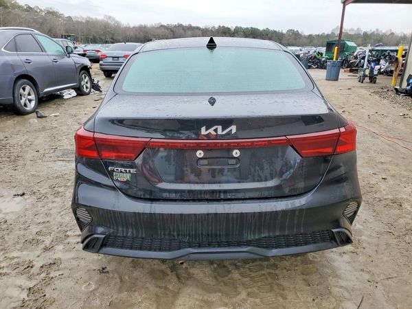 2022 KIA FORTE