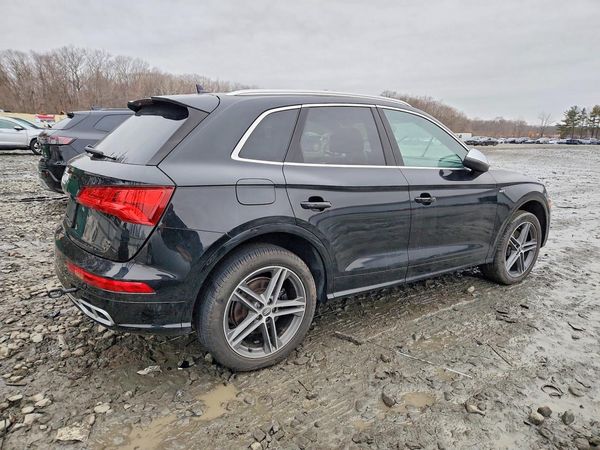 2018 AUDI SQ5