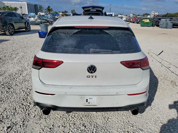 2022 VOLKSWAGEN GTI SE