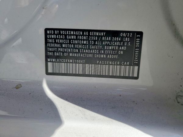 2022 VOLKSWAGEN GTI SE