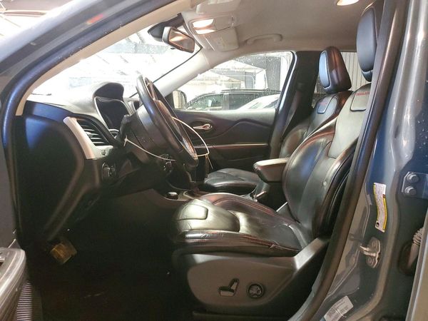2015 JEEP CHEROKEE TRAILHAWK 4X4