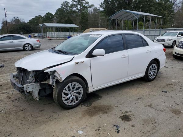 2012 TOYOTA COROLLA