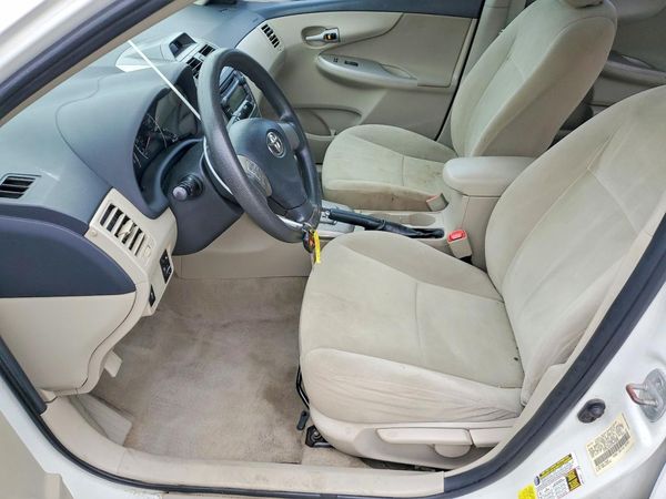 2012 TOYOTA COROLLA