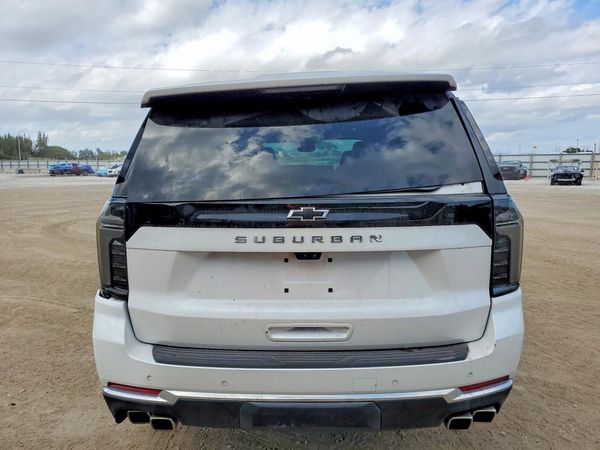 2025 CHEVROLET SUBURBAN High Country