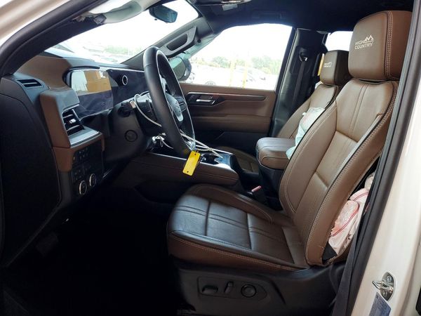 2025 CHEVROLET SUBURBAN High Country