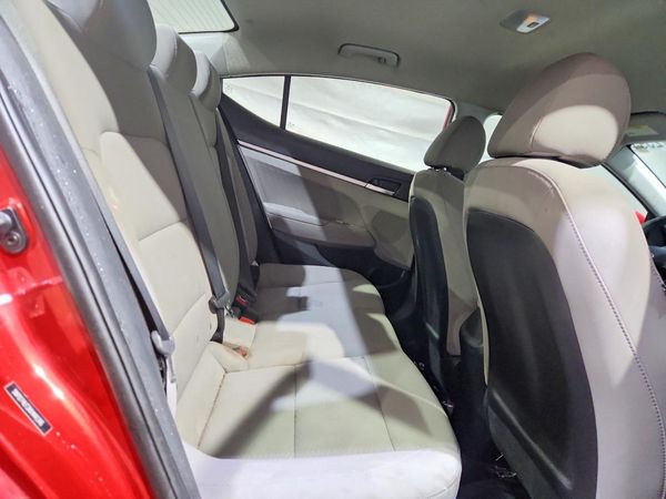 2019 HYUNDAI ELANTRA