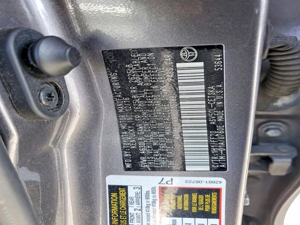 2017 TOYOTA CAMRY