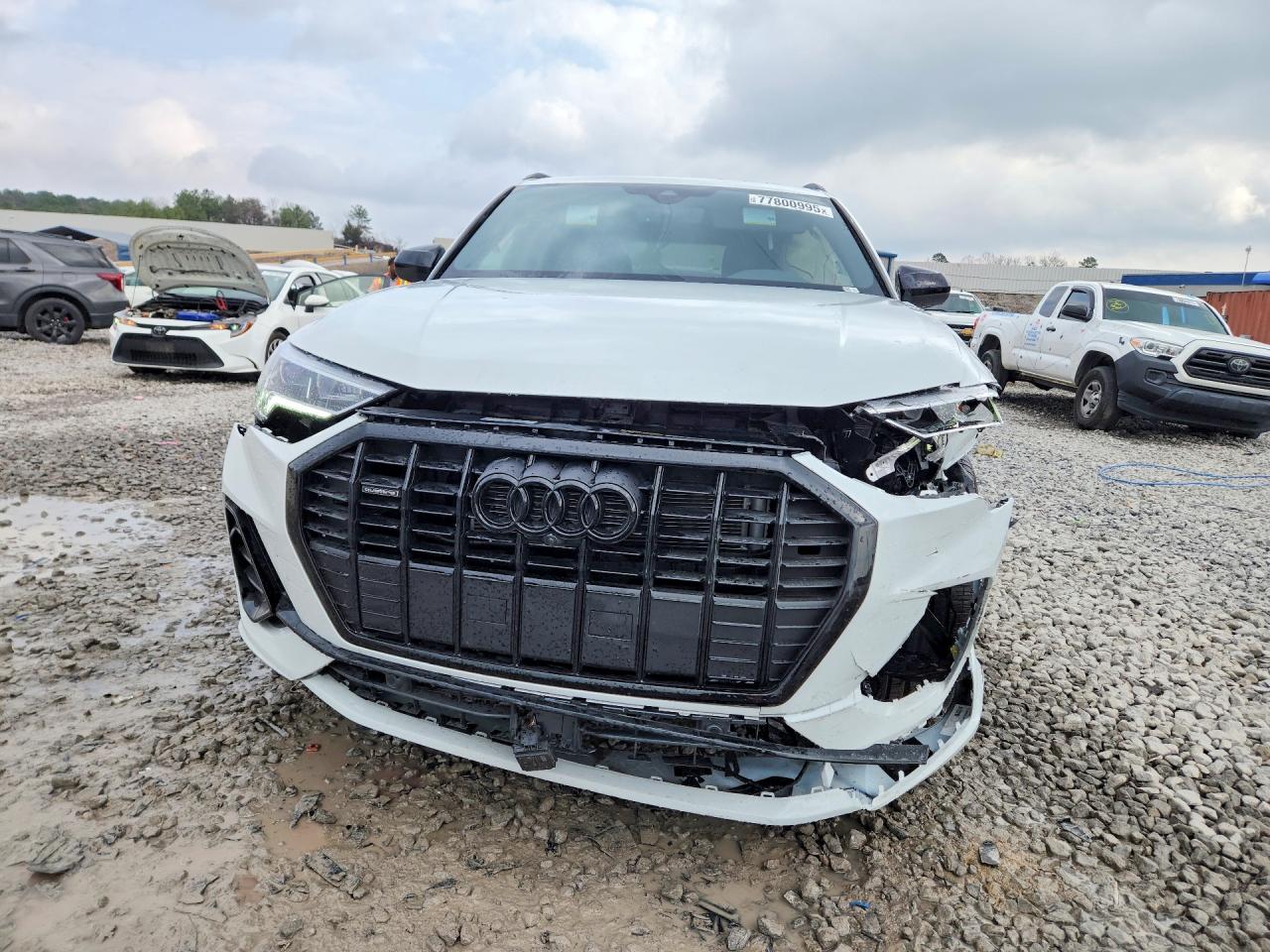 2025 AUDI Q3