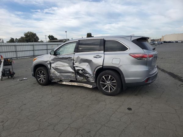 2016 TOYOTA HIGHLANDER Base/Hybrid