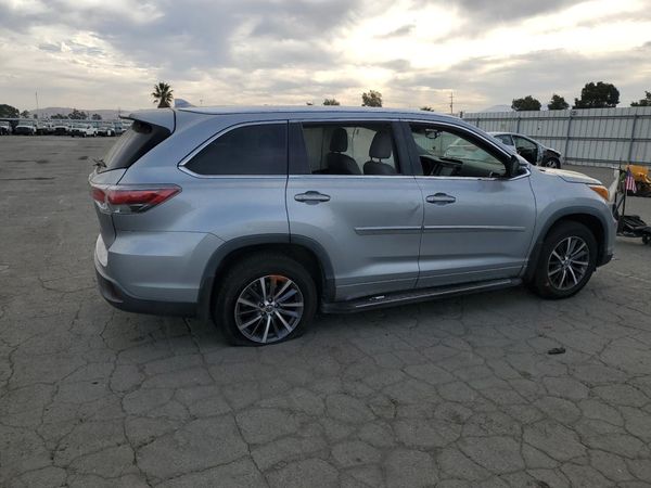 2016 TOYOTA HIGHLANDER Base/Hybrid