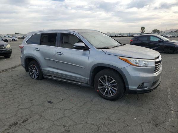 2016 TOYOTA HIGHLANDER Base/Hybrid