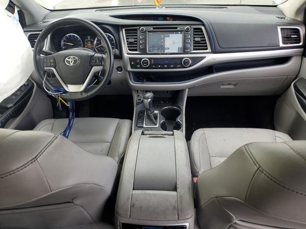 2016 TOYOTA HIGHLANDER Base/Hybrid