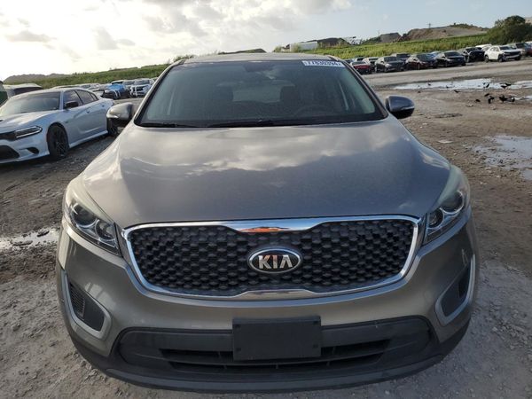 2018 KIA SORENTO L, LX