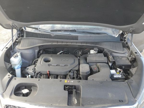 2018 KIA SORENTO L, LX