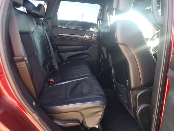2018 JEEP GRAND CHEROKEE LAREDO 4X4
