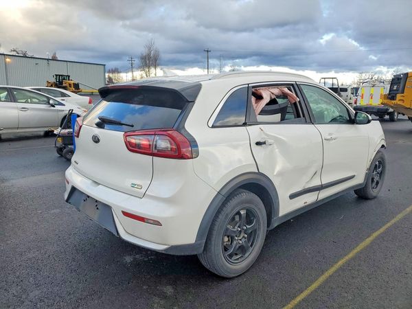 2018 KIA NIRO FE (HEV), LX (HEV)