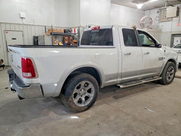 2014 RAM 1500 LARAMIE QUAD CAB 4X4