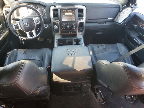 2014 RAM 1500 LARAMIE QUAD CAB 4X4