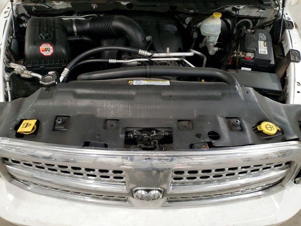 2014 RAM 1500 LARAMIE QUAD CAB 4X4