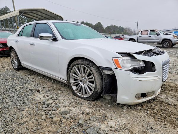 2014 CHRYSLER 300