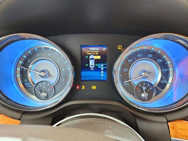 2014 CHRYSLER 300