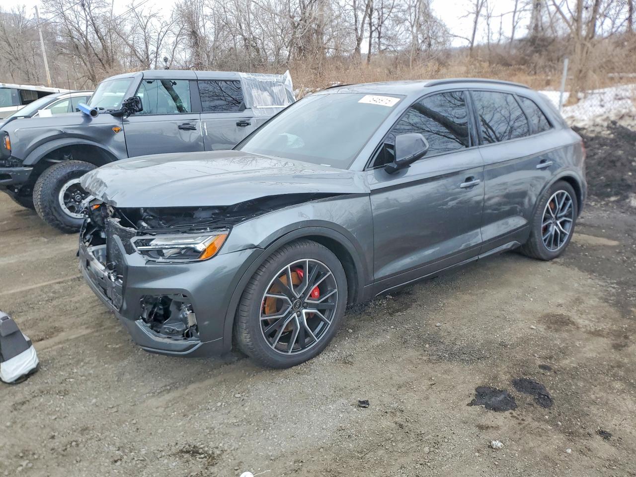 2025 AUDI SQ5 quattro Premium Plus