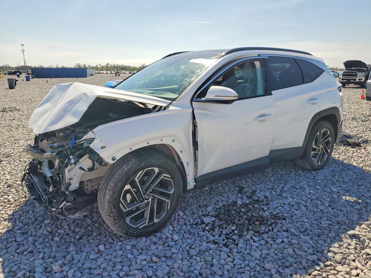 2026 HYUNDAI TUCSON Limited — Front 3/4