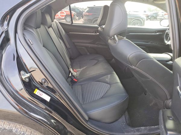 2018 TOYOTA CAMRY