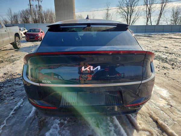 2022 KIA EV6