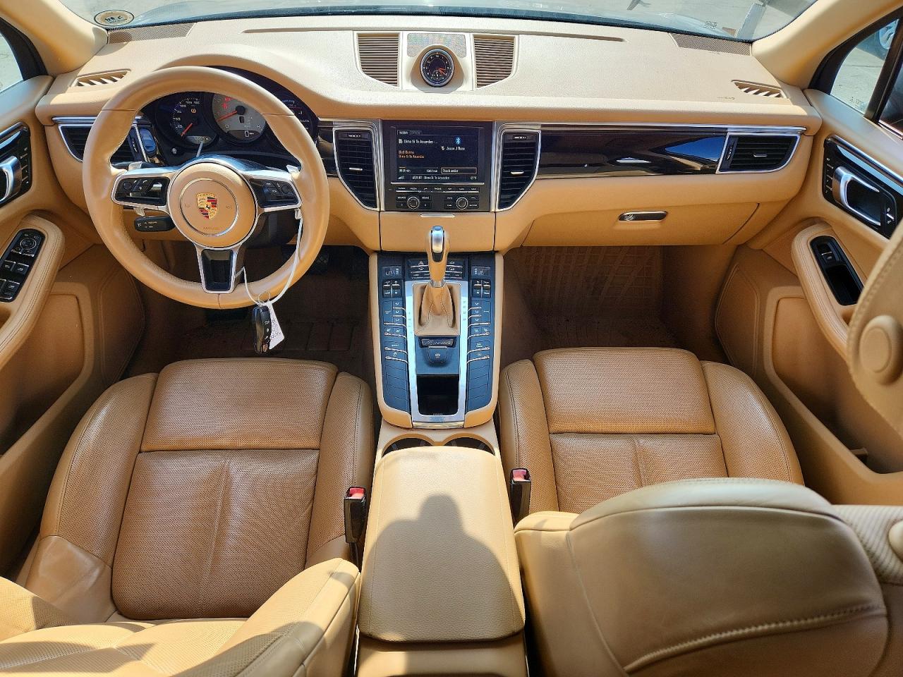 2015 PORSCHE MACAN