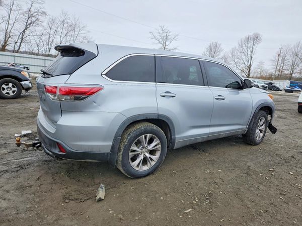 2015 TOYOTA HIGHLANDER