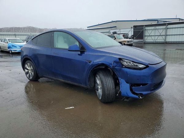 2020 TESLA MODEL Y