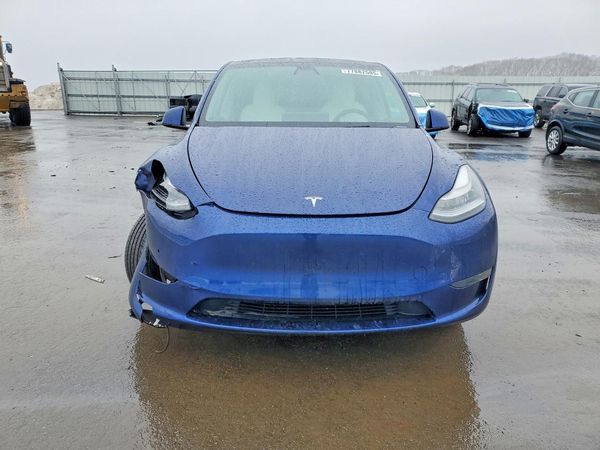 2020 TESLA MODEL Y