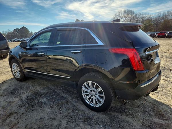 2017 CADILLAC XT5