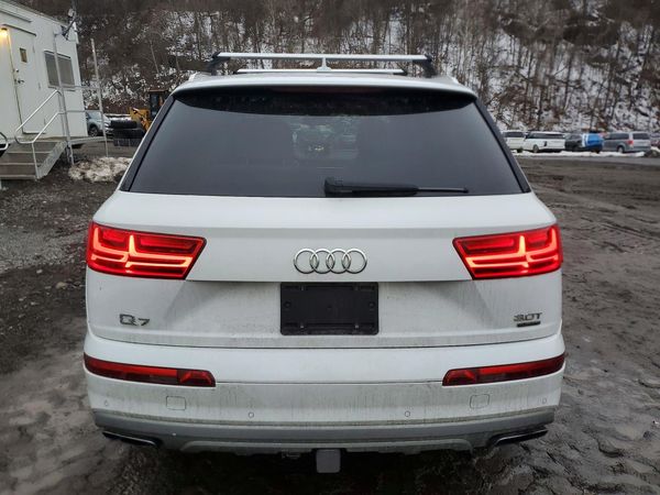 2017 AUDI Q7