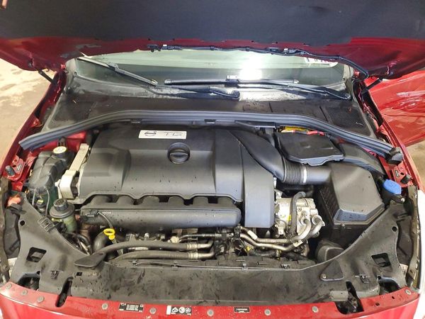 2012 VOLVO S60