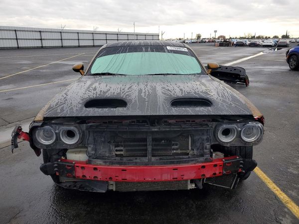 2016 DODGE CHALLENGER SRT HELLCAT