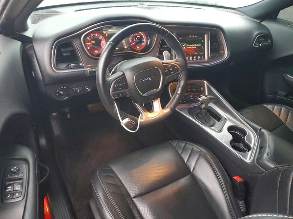 2016 DODGE CHALLENGER SRT HELLCAT