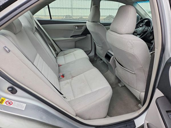 2016 TOYOTA CAMRY