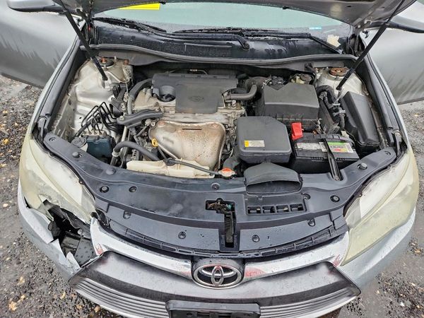 2016 TOYOTA CAMRY